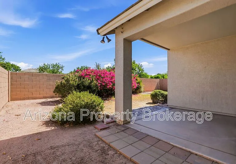 3498 E Bruce Ave — Photo 30