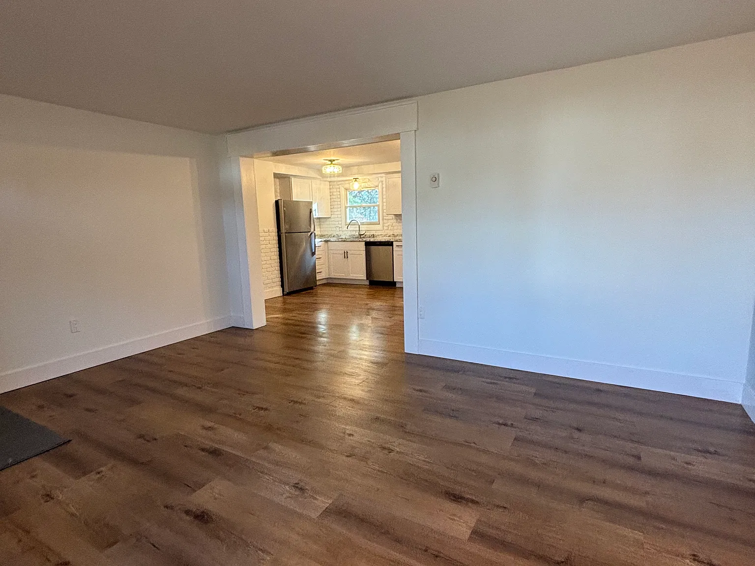3 bed, 1080 sqft, $2,755 — Photo 1