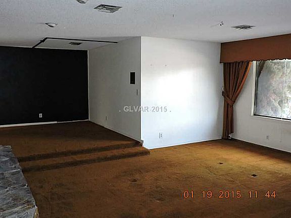 3rd image of 3335 Beam Dr