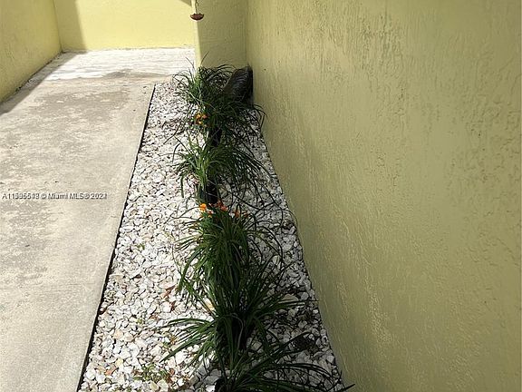 3rd image of 11841 SW 100th St #11841