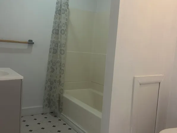 987 E Lovejoy St, Buffalo, NY 14206