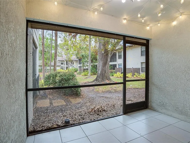 4717 Winslow Beacon #7 — Photo 26