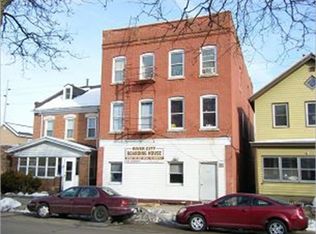 1266 Jackson St, Dubuque, IA 52001