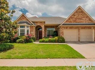 2306 Bear Run Rd, Arlington, TX 76001
