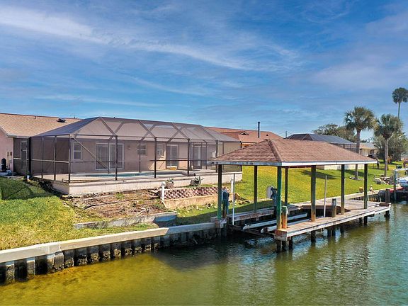 5th image of 16 Claridge Ct S