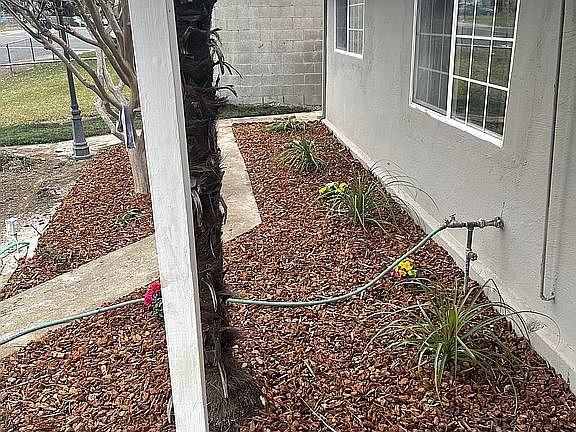 5th image of 3912 David Dr