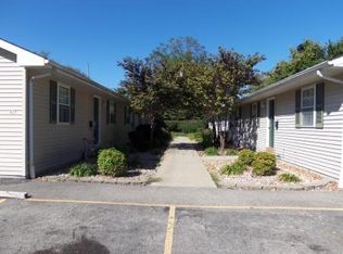 821 S 9th St #821S9-3-3, Herrin, IL 62948