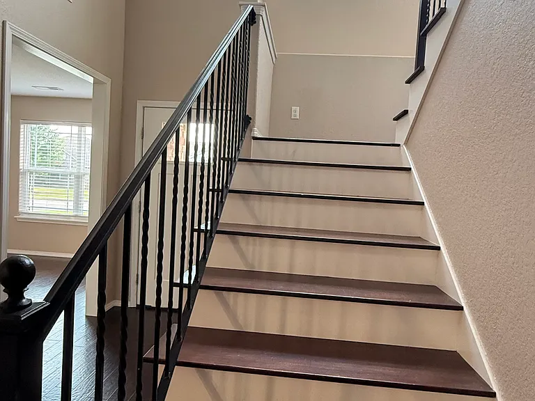 608 Ridge Point Dr — Photo 16