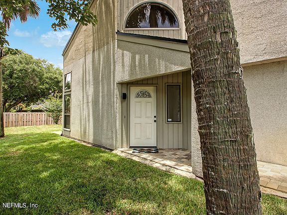 3rd image of 635 SELVA LAKES Circle