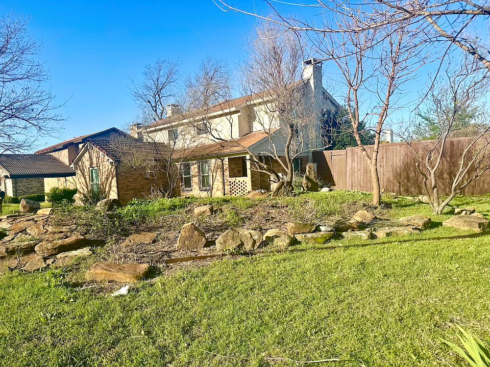 1st image of 11525 Webb Chapel Rd