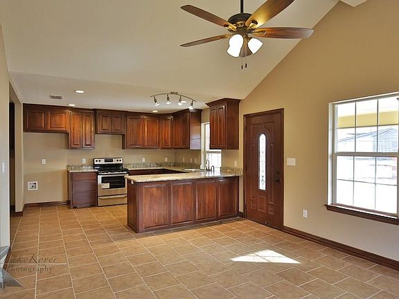 5th image of 2110 N 18th St