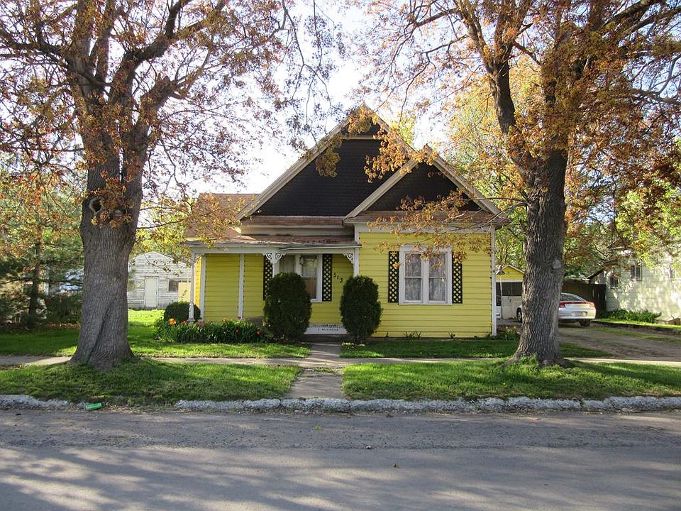1st image of 513 E Washington Ave