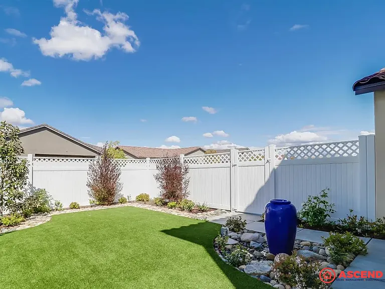 11610 Campus Park Dr — Photo 24