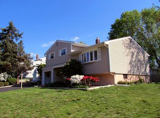 49 Benhardt Rd, Milltown, NJ 08850