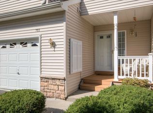 703 Pondview Loop, Wappingers Falls, NY 12590