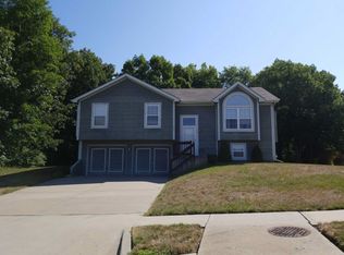 5701 NE Palmer Dr, Kansas City, MO 64119