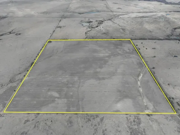 0 W Rd, Eureka, KS 67045