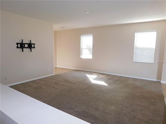 5th image of 6624 Waterton Dr
