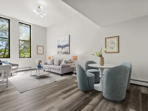 60 Gibson St APT 304, Dorchester, MA 02122