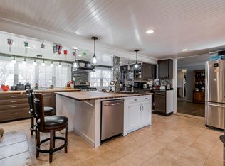 825 Chadbourne Rd, Standish, ME 04084