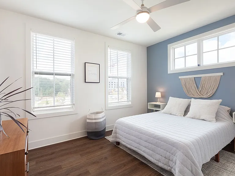 1210 Zebrawood Ct SE — Photo 41