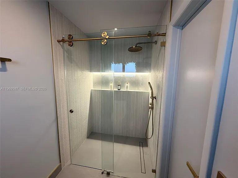 14617 SW 167th Ter — Photo 26