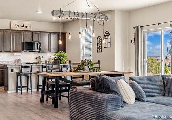 3rd image of 5849 Echo Park Circle