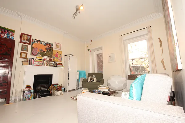 Rented by Bien Realty Ltd | media 47