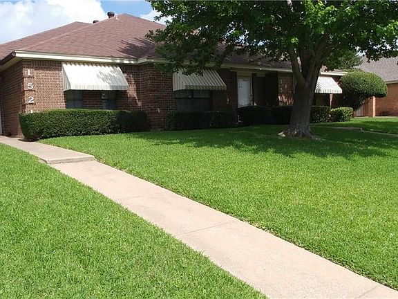 3rd image of 1519 Crescent Ln