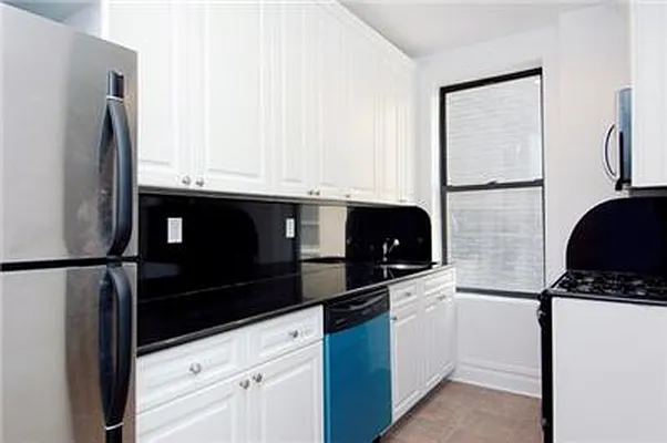 Sold by Keller Williams NYC | media 21