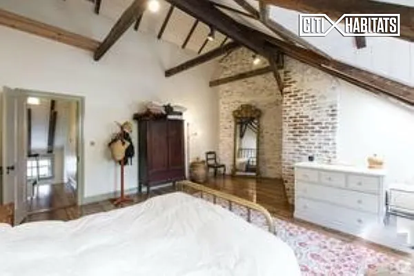 Rented by Citi Habitats | media 13