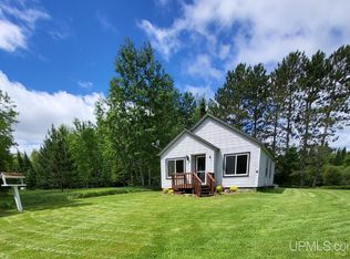 127 Panick Rd, Iron River, MI 49935