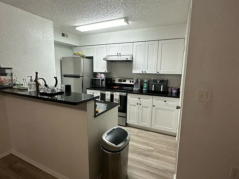 2201 Metropolitan Way #1422 — Photo 3