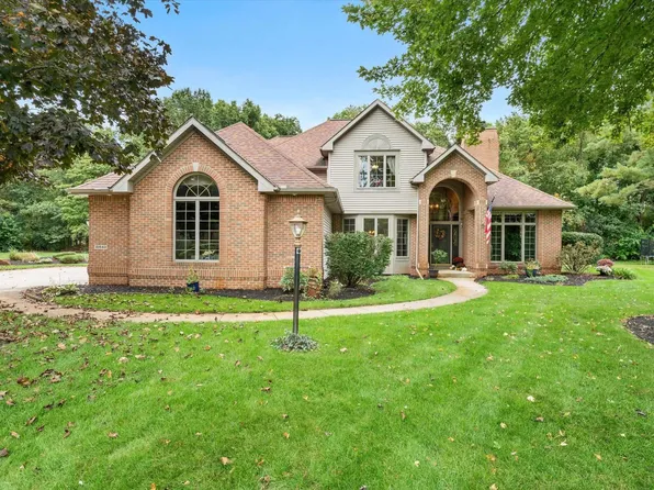 21643 Brockton Ct, Bristol, IN 46507