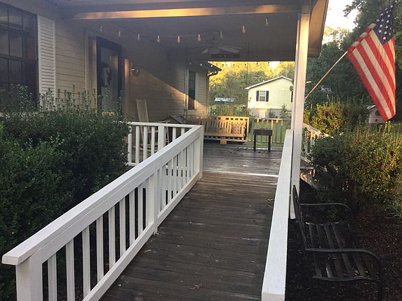 3rd image of 21646 Hyde Dr