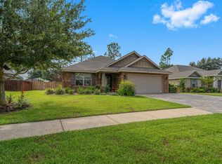 270 Concert Ct, Freeport, FL 32439