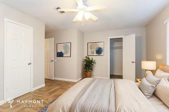 22403 Tree House Ln — Photo 12