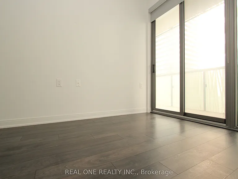 50 Charles St E #2605 — Photo 7