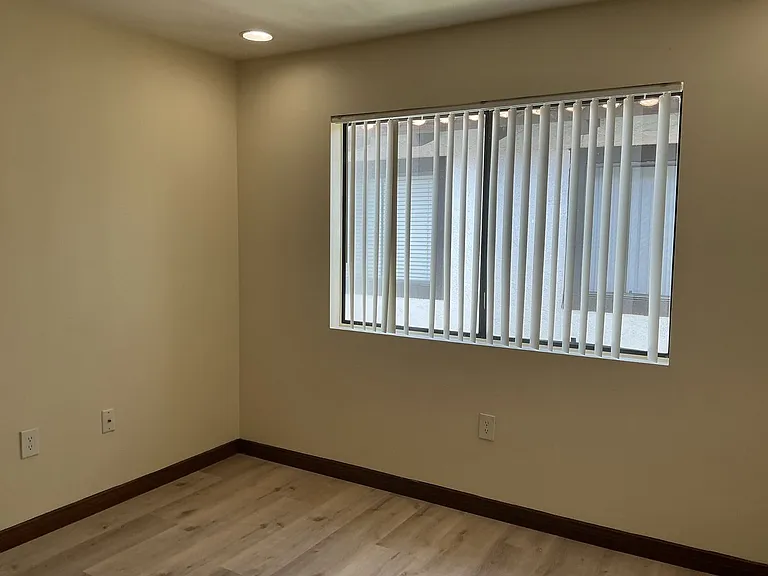 17200 Newhope St #325 — Photo 7