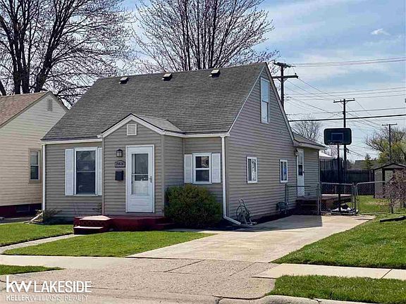 3rd image of 19020 Meier St