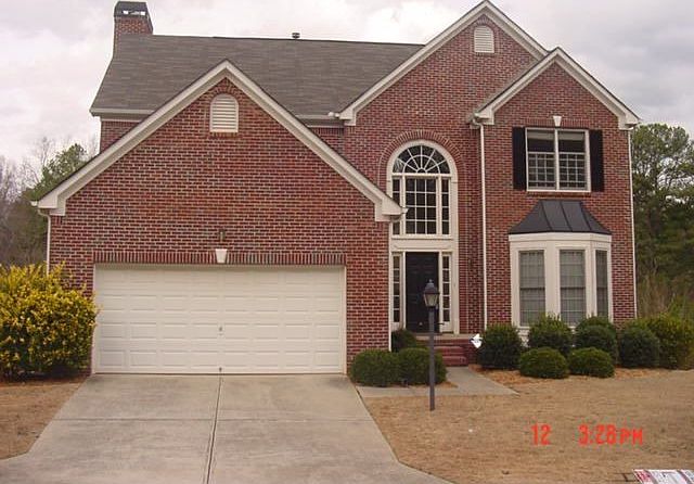 Charming 5 Bedroom, 3 1/2 Bath, Gated Community, Full Finished Basement