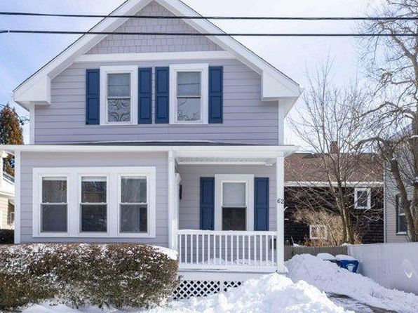 62 Roseneath Ave