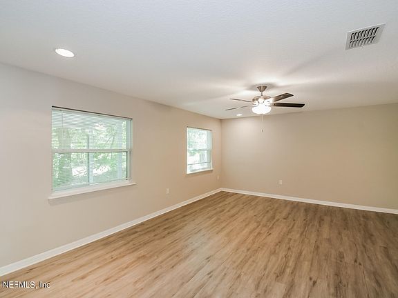 4th image of 10256 MAGNOLIA HILLS Drive