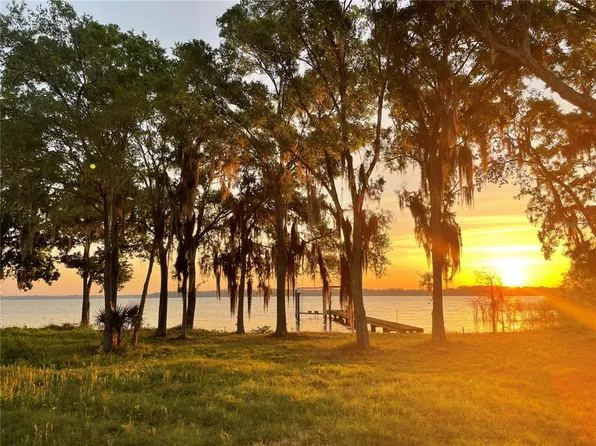 2661 Cyprus Dr #6, Palm Harbor, FL 34684