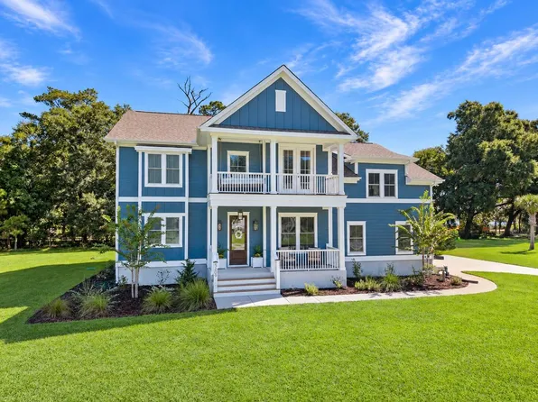 5609 Crystal Harbor Ln, Hollywood, SC 29449