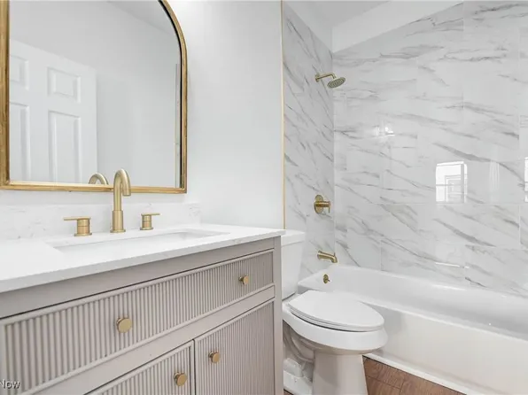 1488-1490 W 112th St #1488, Cleveland, OH 44102