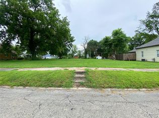311 W Pine St, Percy, IL 62272