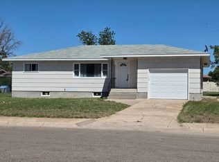 52 Lincoln Ave, Chappell, NE 69129