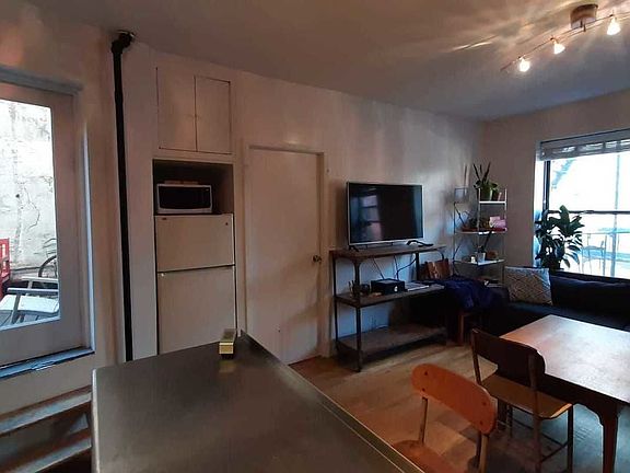 2nd image of 50 Macdougal St APT 3