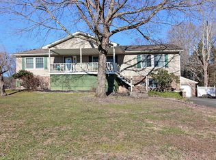 124 Roosevelt Rd, East Stroudsburg, PA 18301